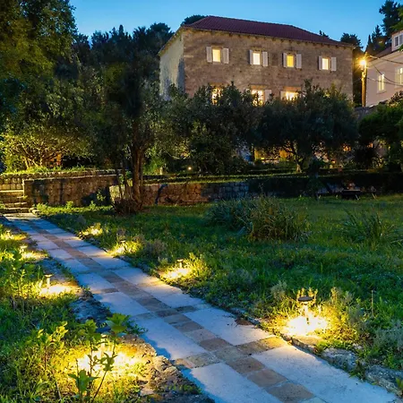 Heritage In دوبروفينك